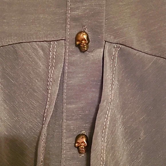 Rue 21 olive green tiered look button front blouse with skull buttons L - Picture 3 of 6